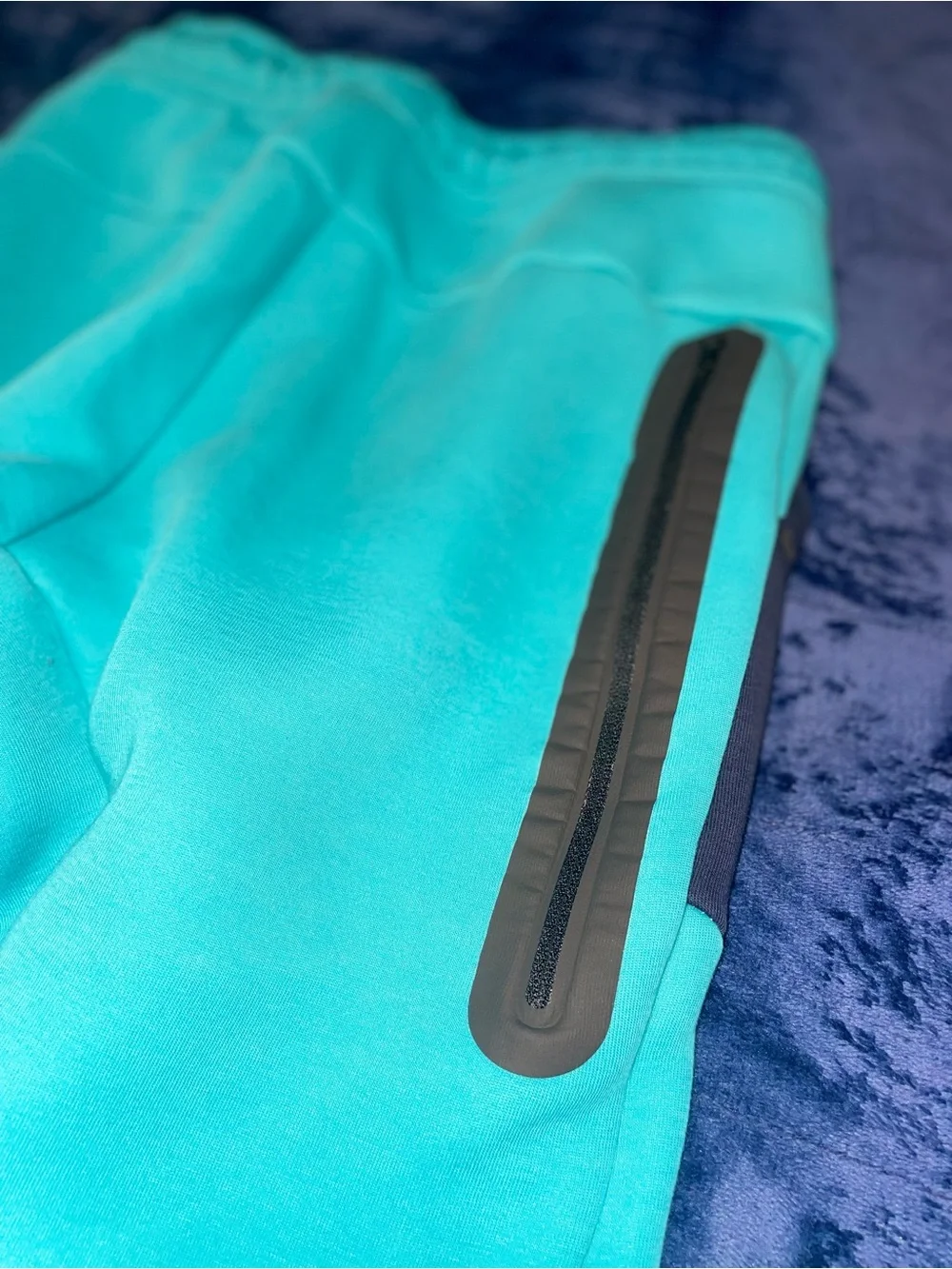 NIKE TECH SET SZ L